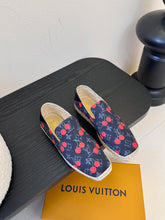 China Replica LV Women Shoes 108usd Only